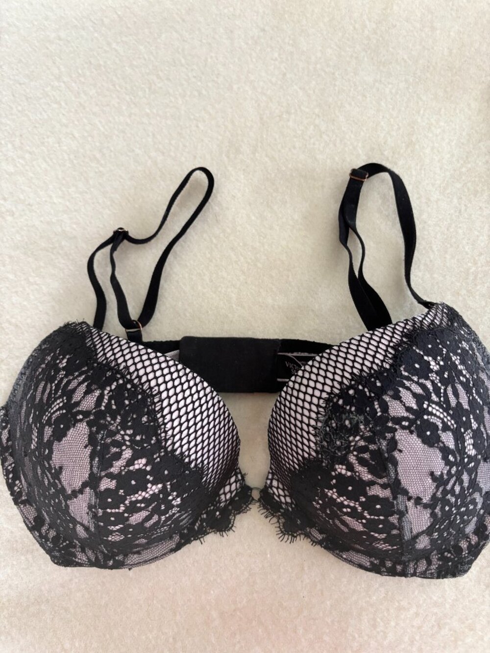Victoria's Secret 36C underwire padded bra